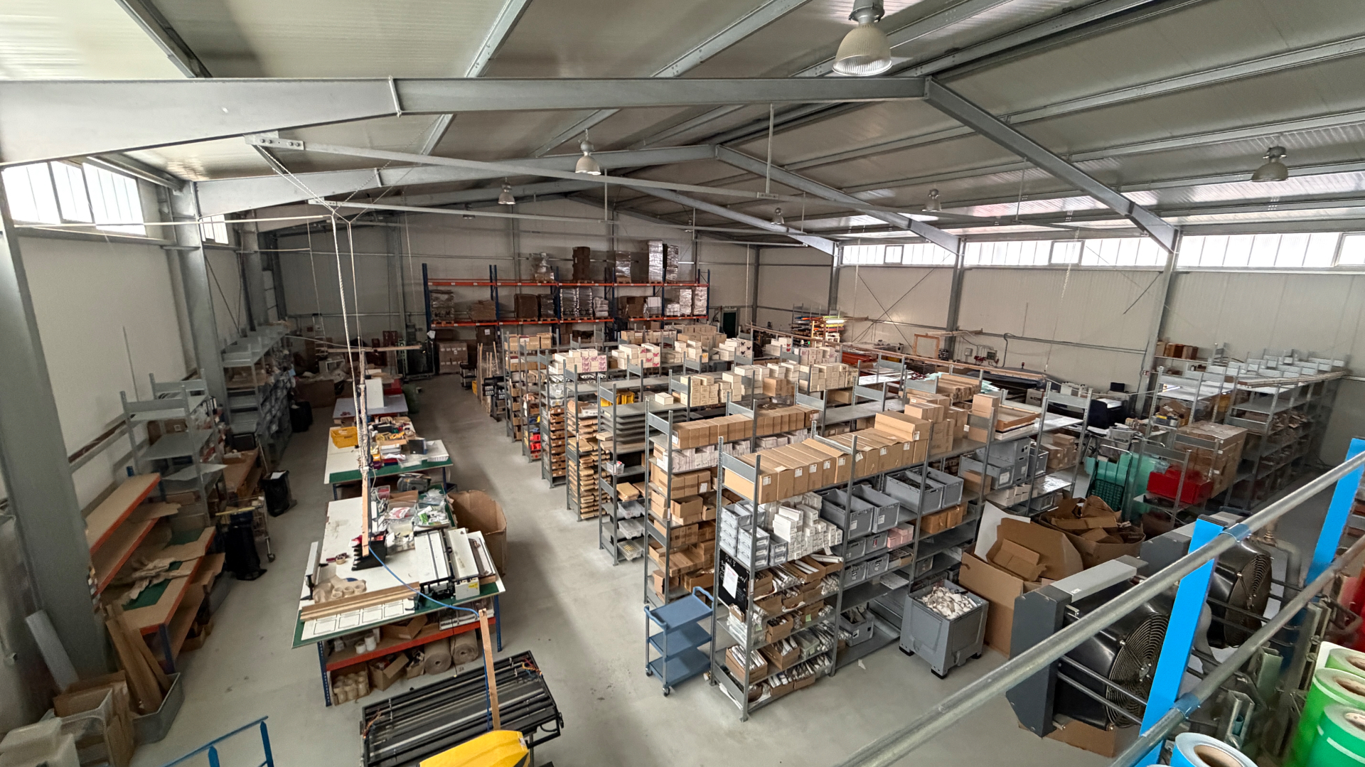 Lager und Versandbereich bei SchrittMedia